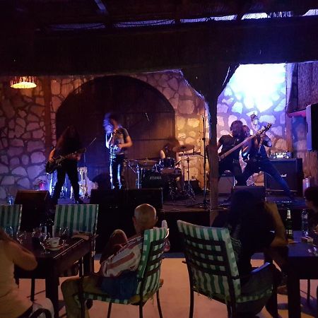 Famagusta Hotell Vama Veche Eksteriør bilde