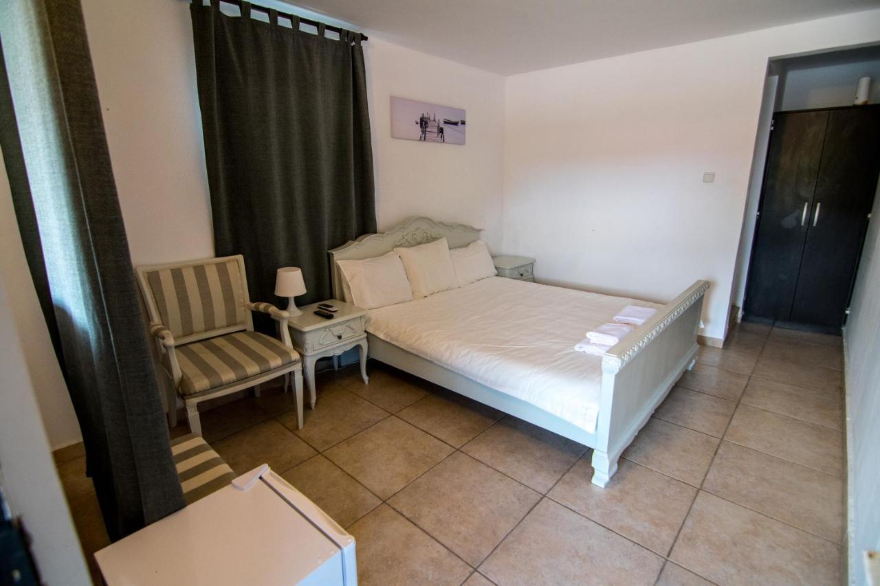 Famagusta Hotell Vama Veche Eksteriør bilde