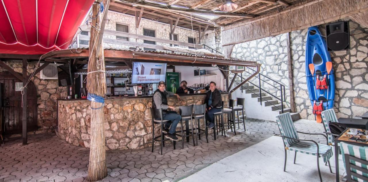 Famagusta Hotell Vama Veche Eksteriør bilde